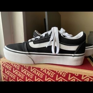 Women’s Vans Ward Platform Skate Shoes